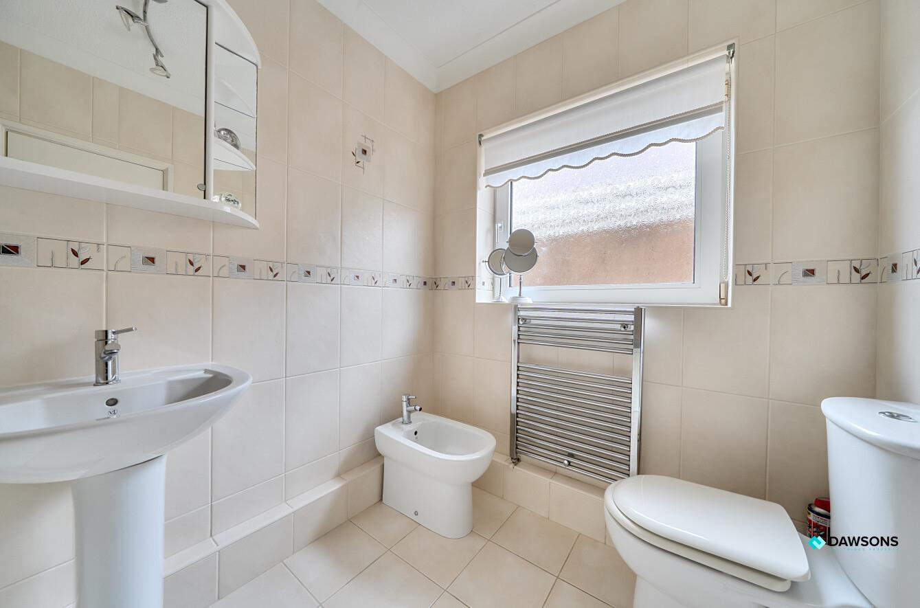 Southgate Road, Southgate, Swansea, SA3 2DH